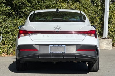 2024 Hyundai Elantra SEL