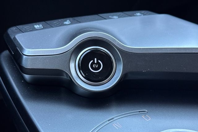 2023 Kia EV6 Wind