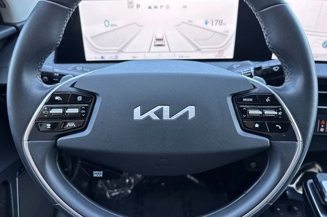 2023 Kia EV6 Wind
