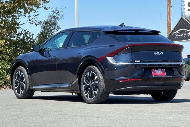 2023 Kia EV6 Wind