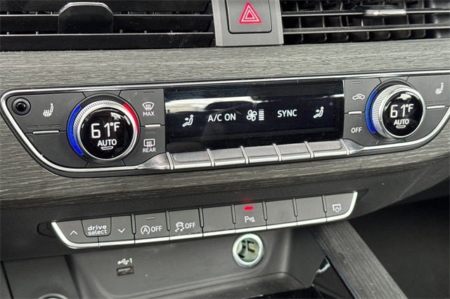 2024 Audi A4 45 S line Premium Plus quattro