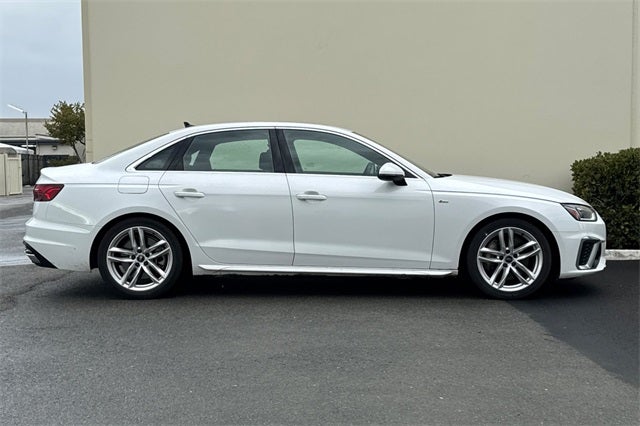 2024 Audi A4 45 S line Premium Plus quattro
