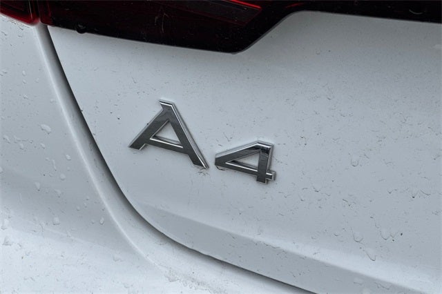 2024 Audi A4 45 S line Premium Plus quattro