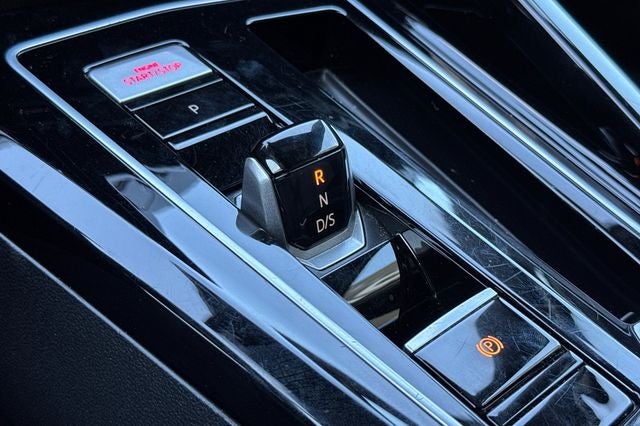 2024 Volkswagen Golf GTI 2.0T S