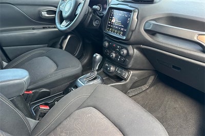 2023 Jeep Renegade Latitude LATITUDE 4WD