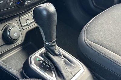 2023 Jeep Renegade Latitude LATITUDE 4WD