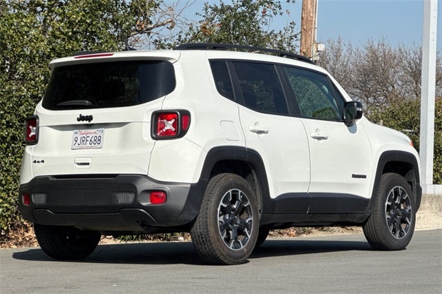2023 Jeep Renegade Latitude LATITUDE 4WD