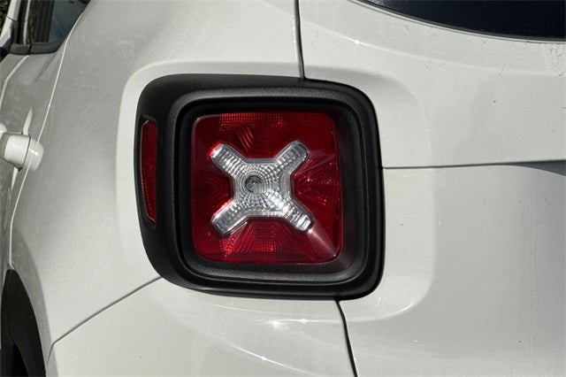 2023 Jeep Renegade Latitude LATITUDE 4WD