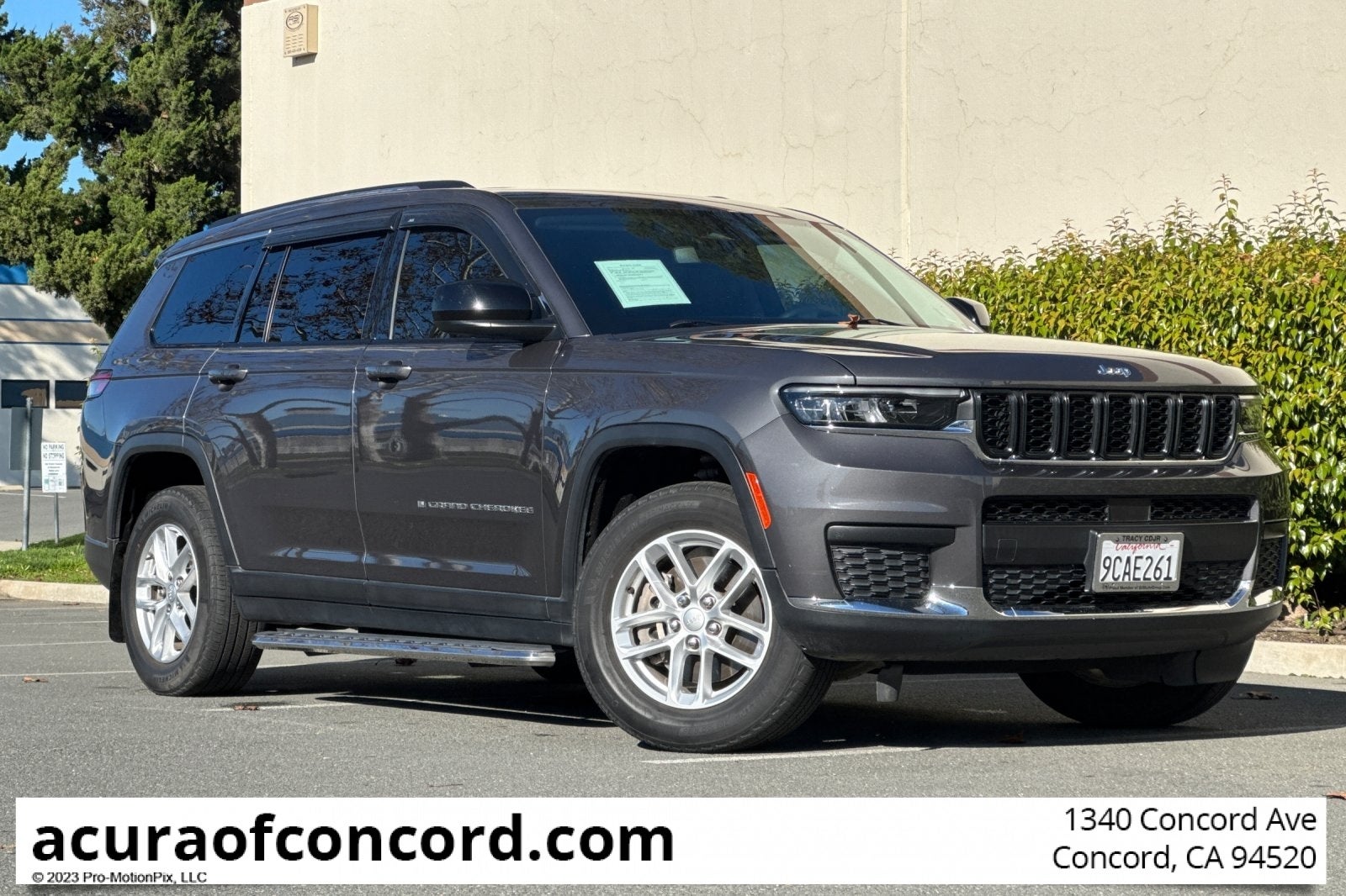 2022 Jeep Grand Cherokee L Laredo