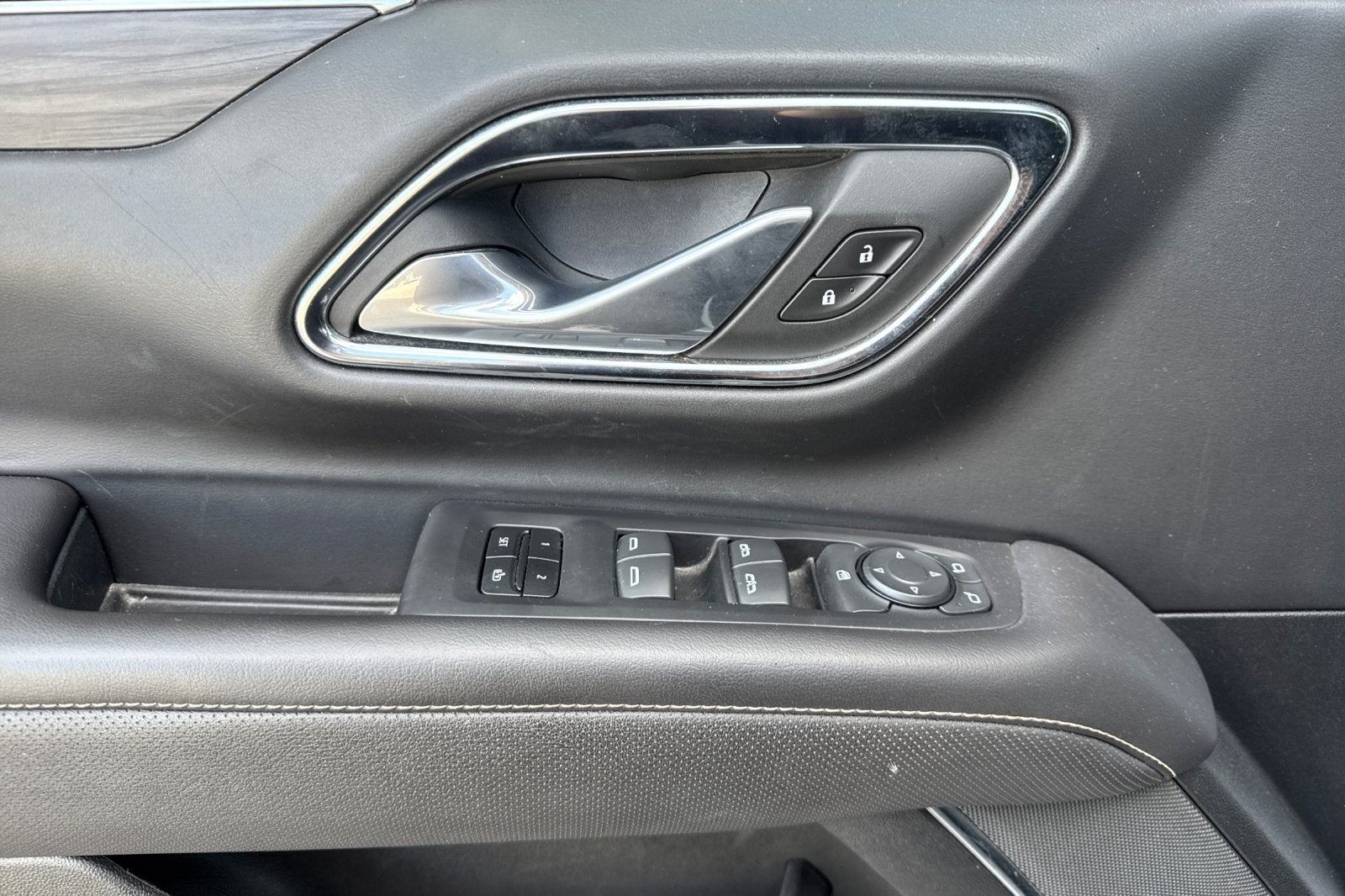 2024 GMC Yukon XL SLT SLT