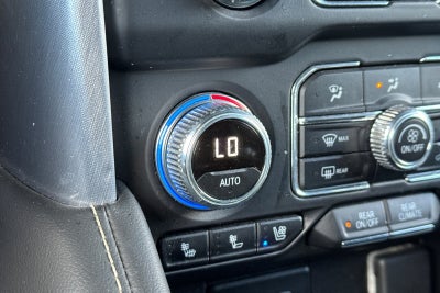 2024 GMC Yukon XL SLT SLT