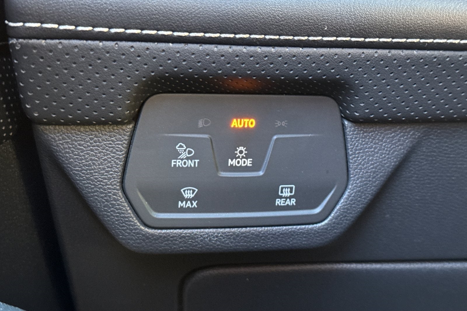 2024 Volkswagen Atlas 2.0T SE w/Technology SE TECHNOLOGY