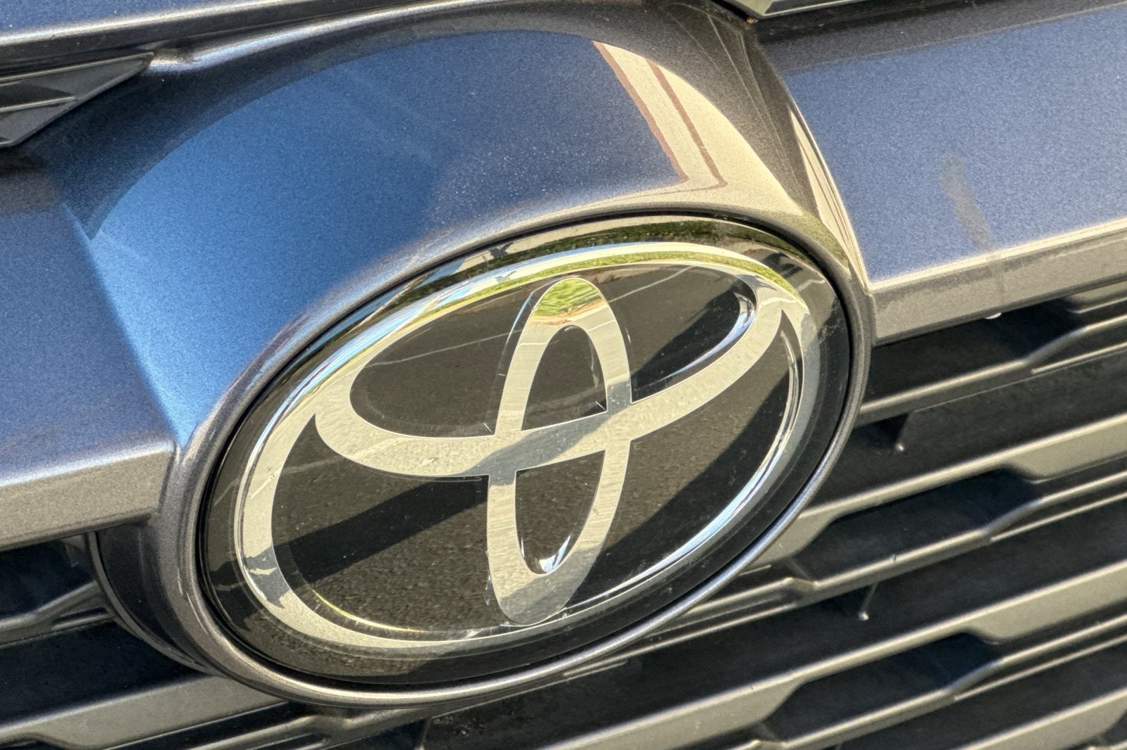 2024 Toyota RAV4 LE LE