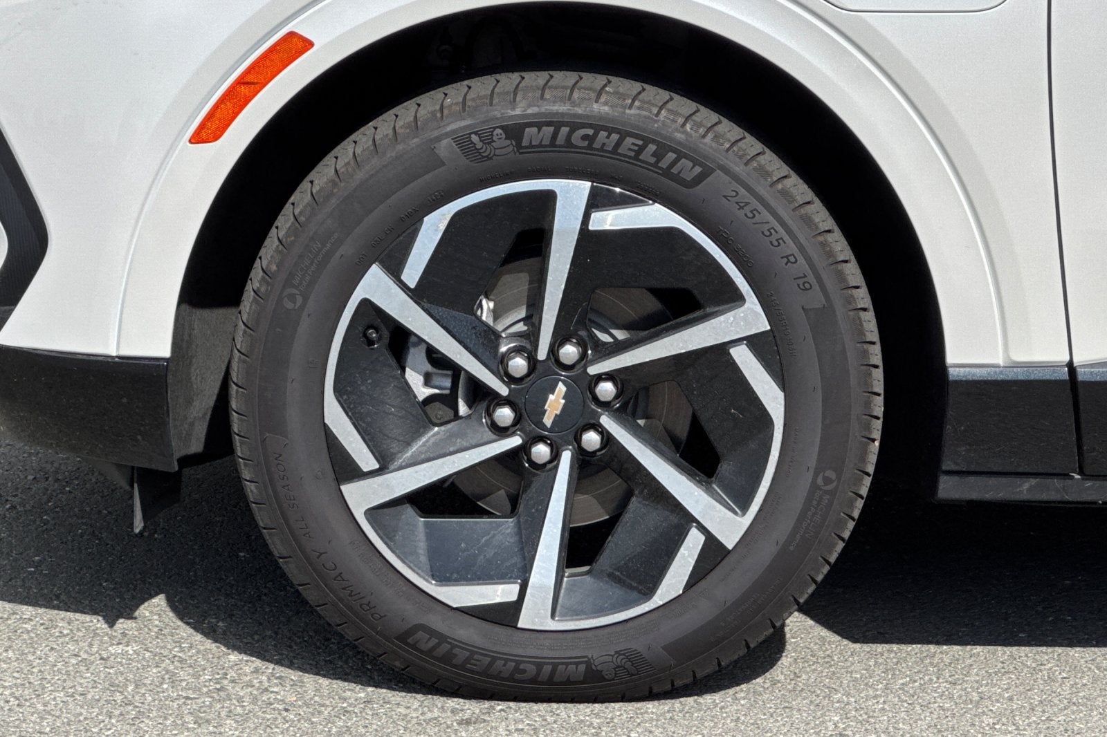 2024 Chevrolet Equinox EV LT