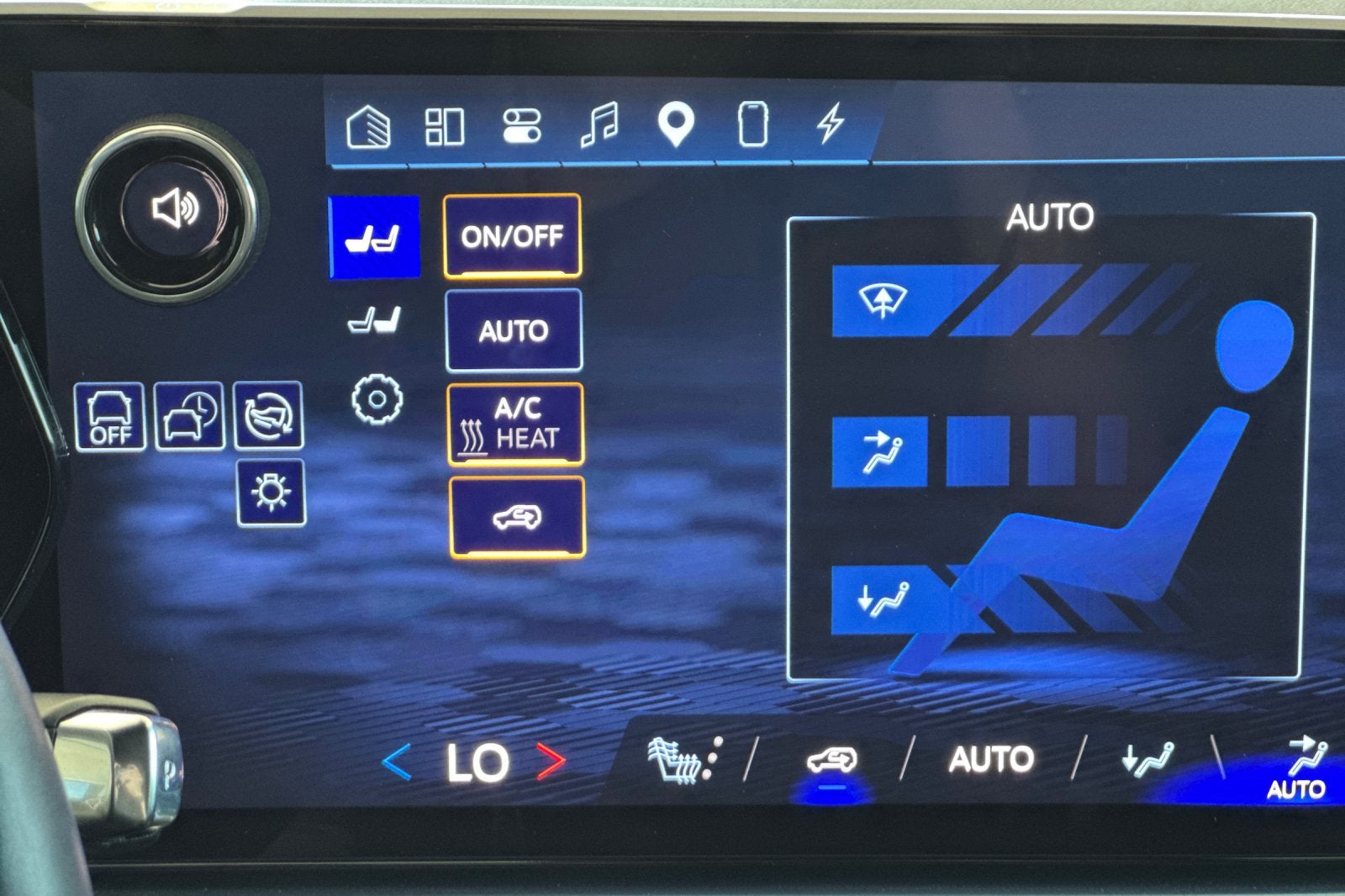 2024 Chevrolet Equinox EV LT