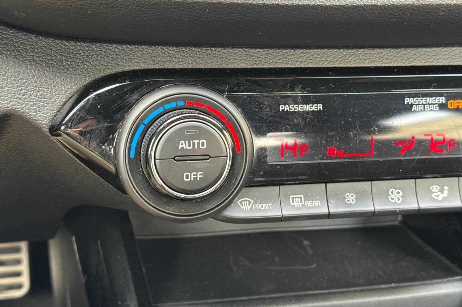 2023 Kia Forte GT-Line Technology package