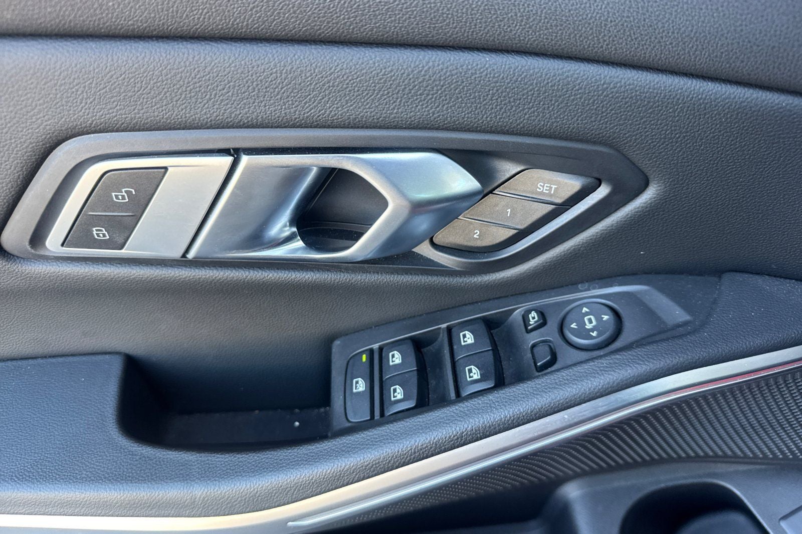 2023 BMW 3 Series 330i