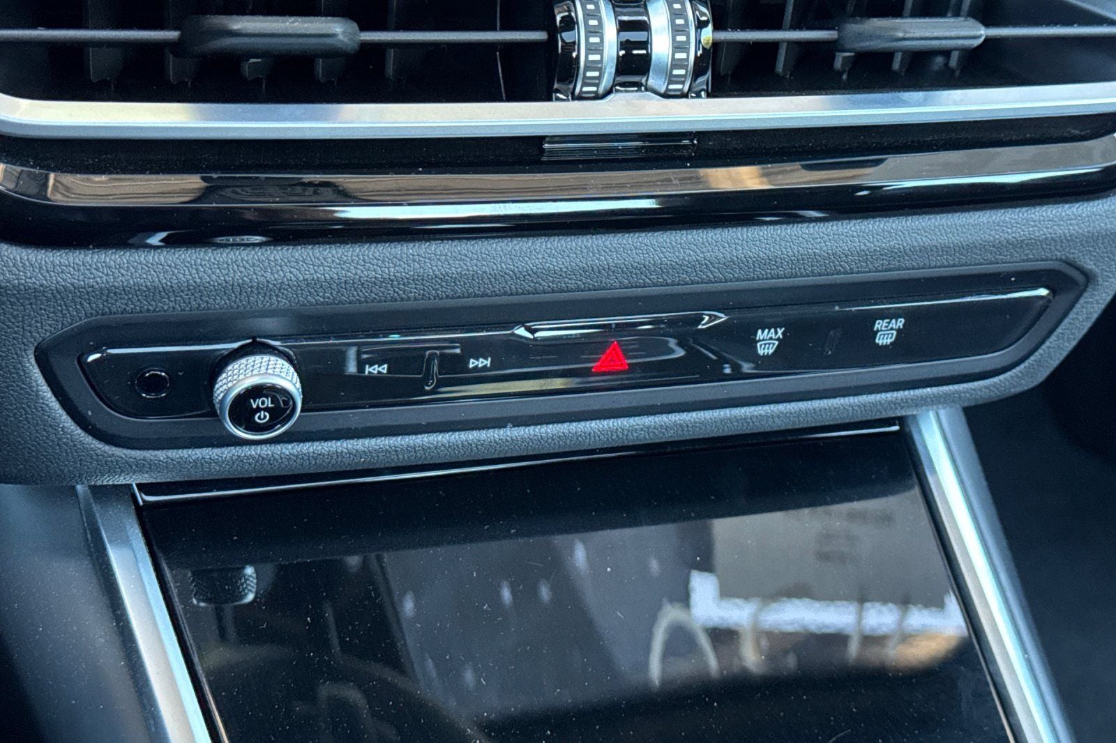 2023 BMW 3 Series 330i