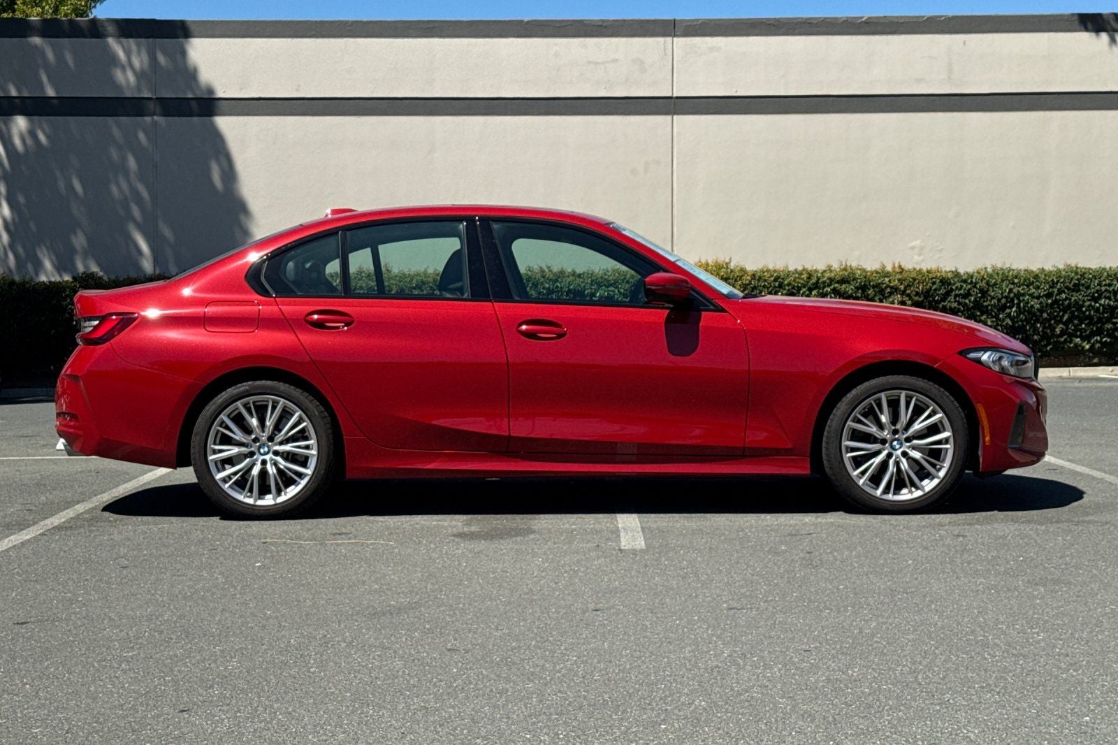 2023 BMW 3 Series 330i