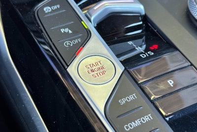 2023 BMW 3 Series 330i