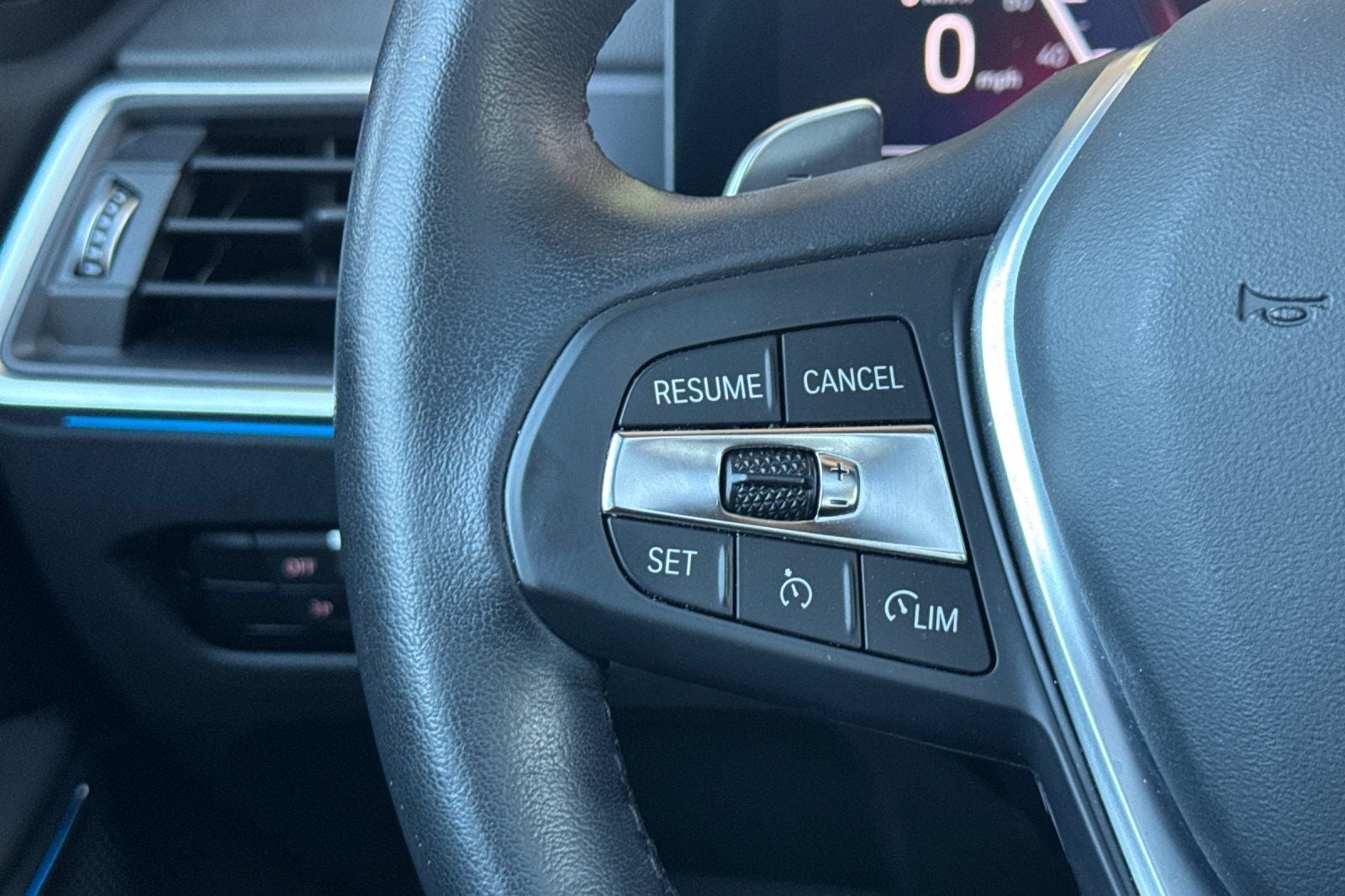 2023 BMW 3 Series 330i