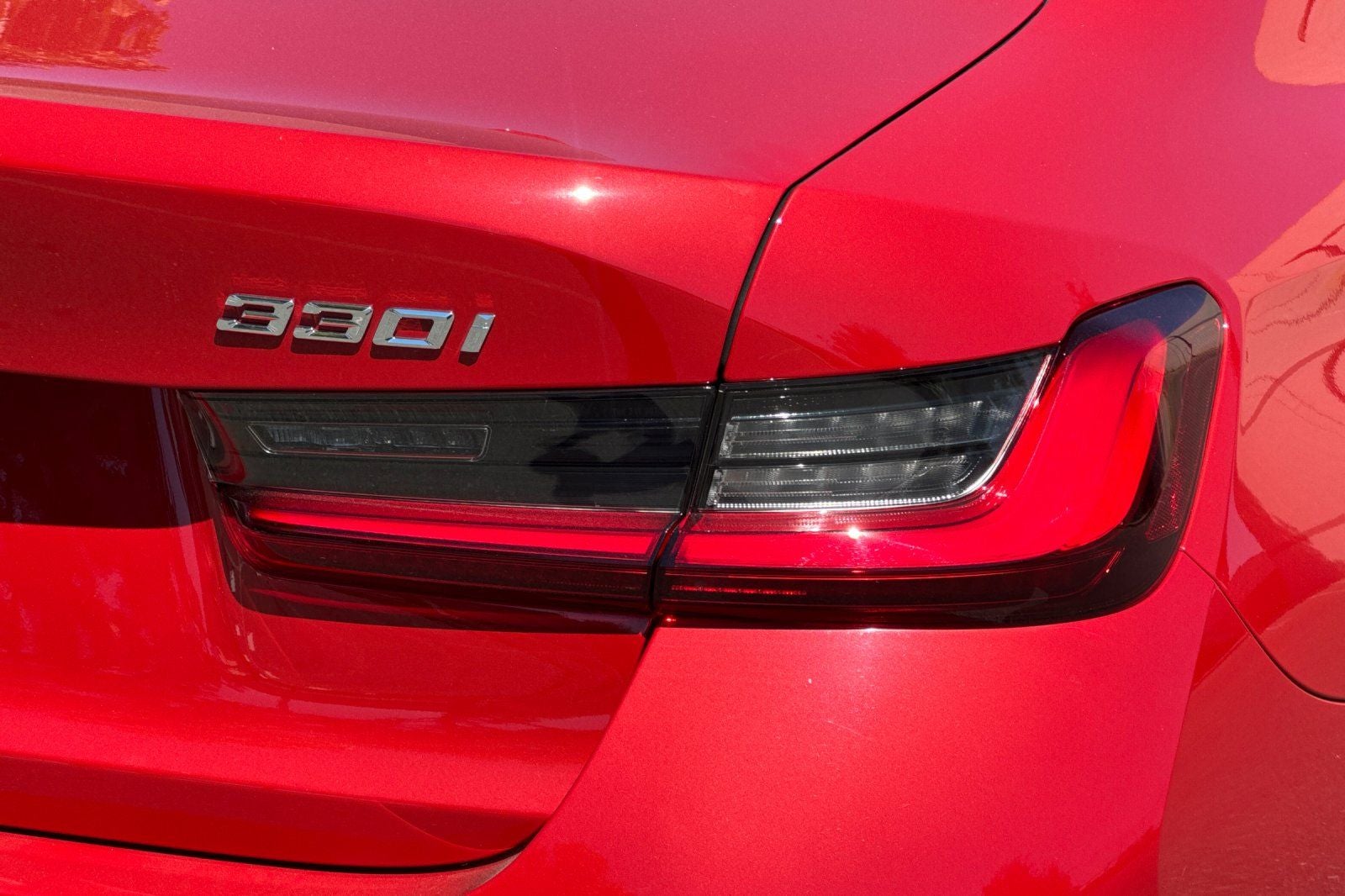 2023 BMW 3 Series 330i