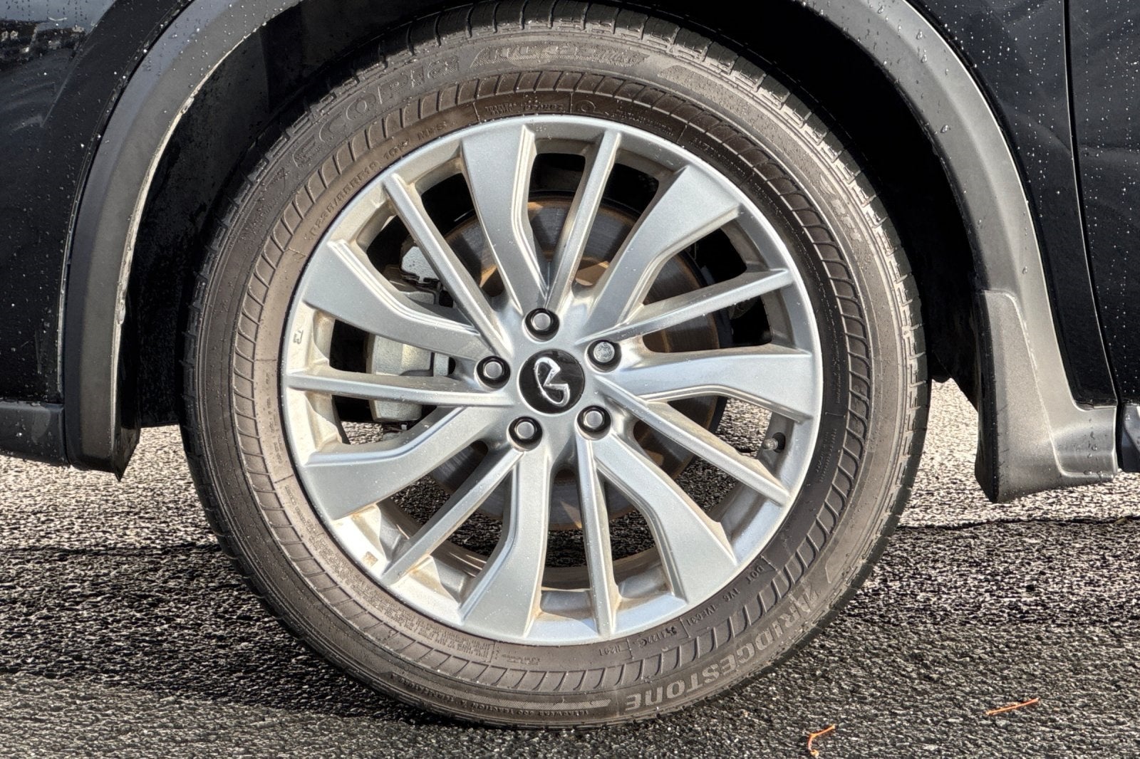 2023 INFINITI QX50 LUXE