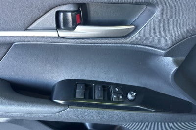 2025 Toyota Camry LE LE