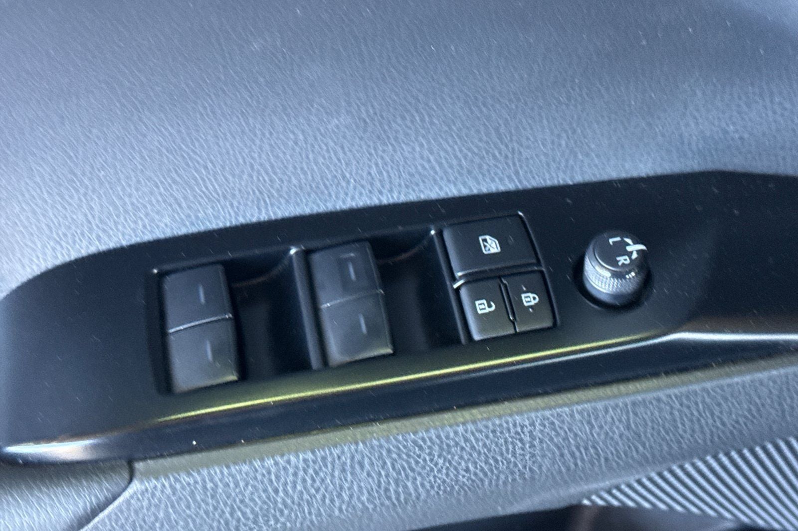 2025 Toyota Camry LE LE
