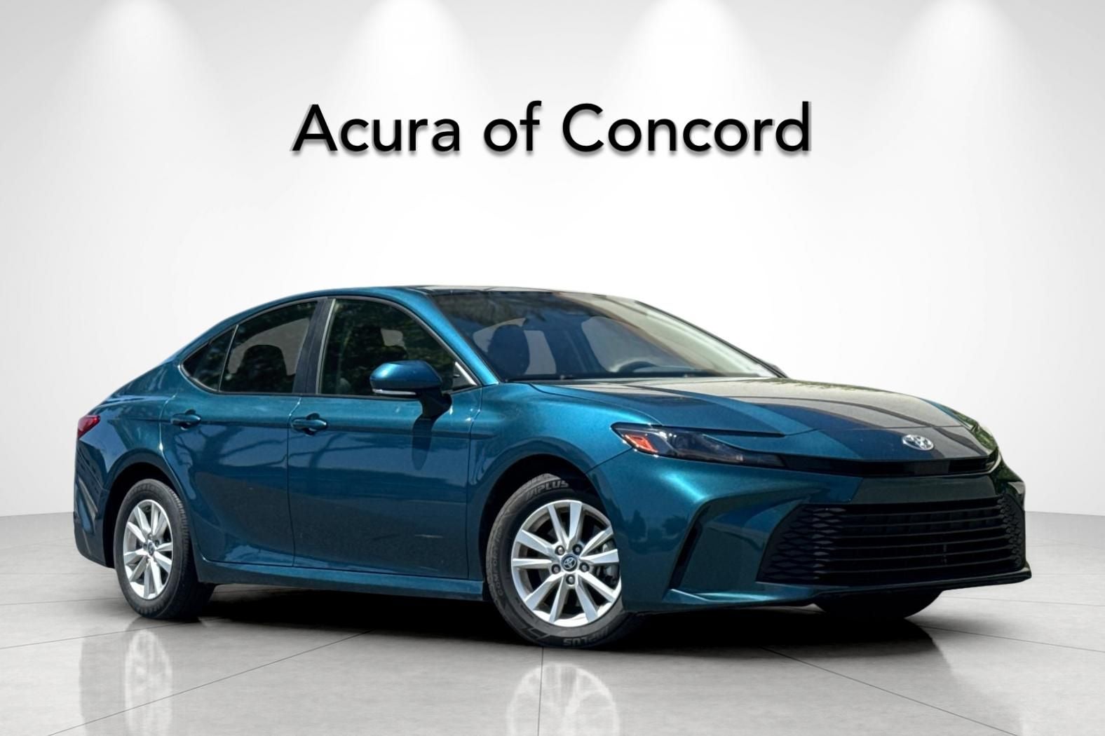 2025 Toyota Camry LE LE