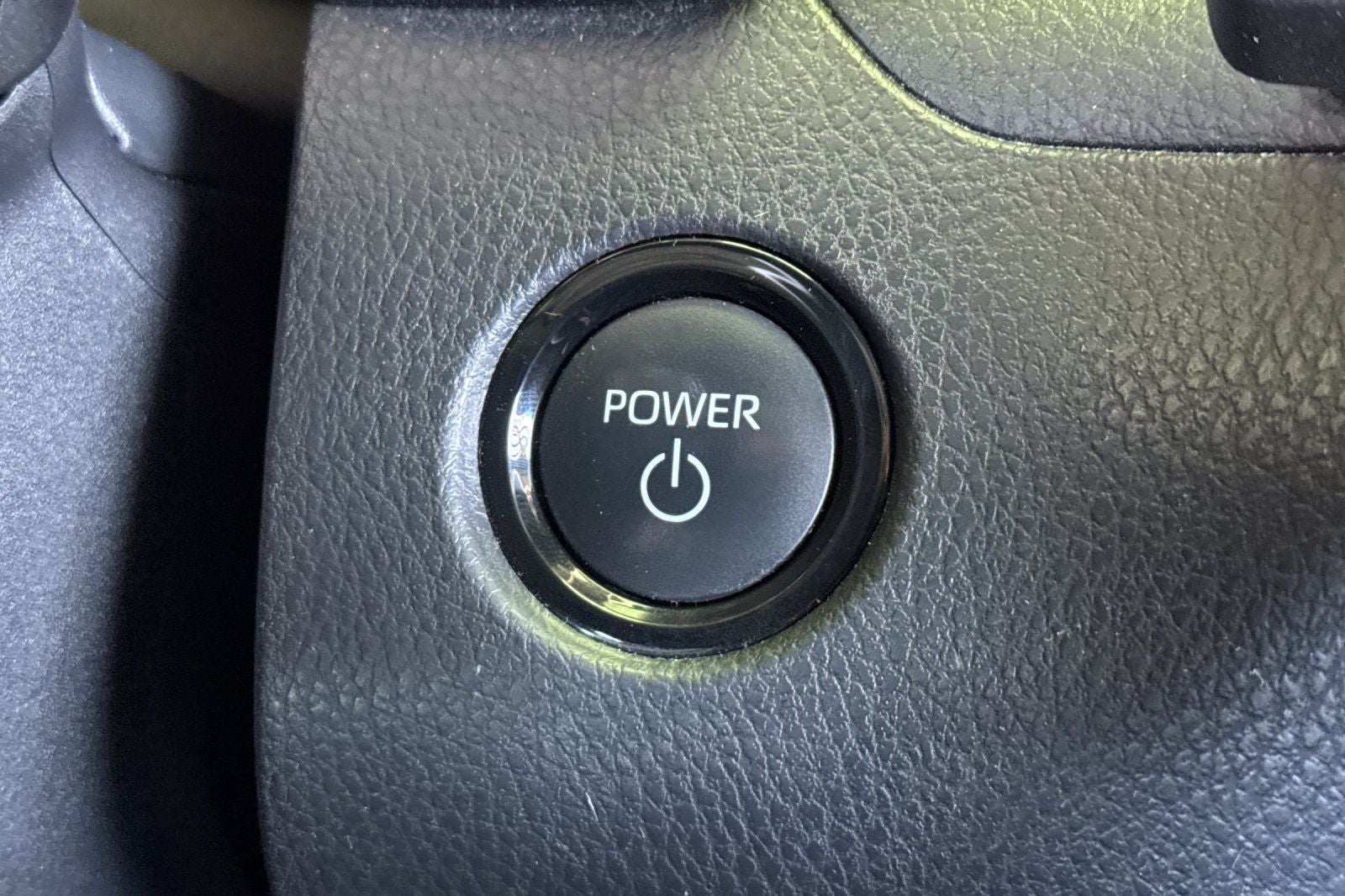 2025 Toyota Camry LE LE