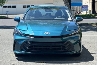 2025 Toyota Camry LE LE