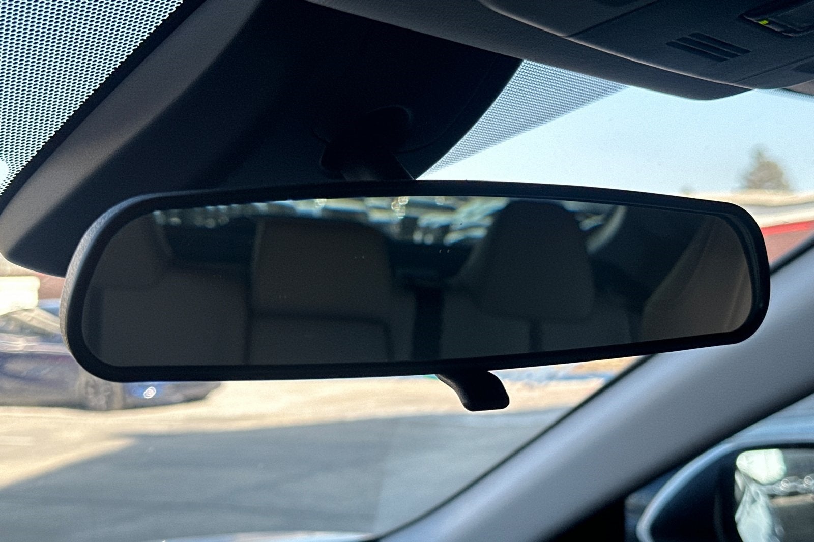 2023 Toyota Camry Hybrid SE