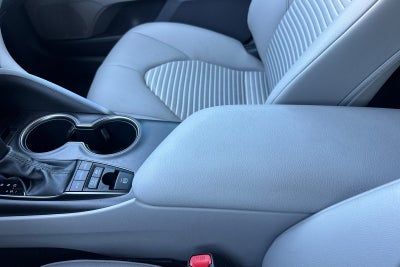 2023 Toyota Camry Hybrid SE