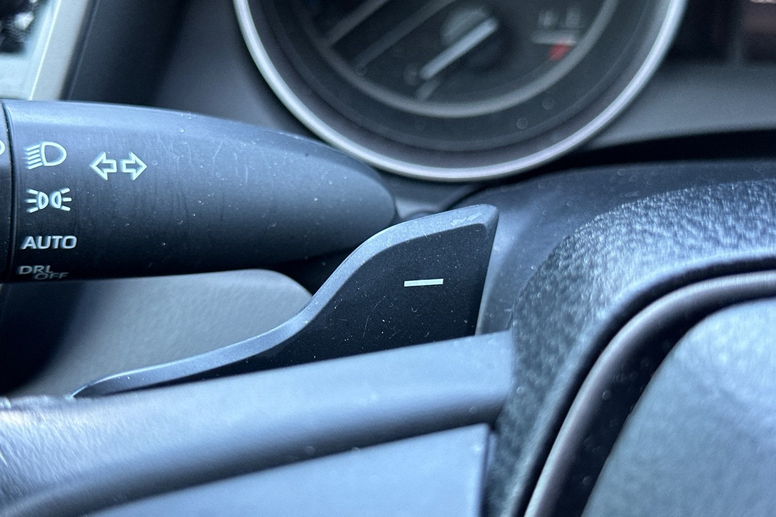 2023 Toyota Camry Hybrid SE