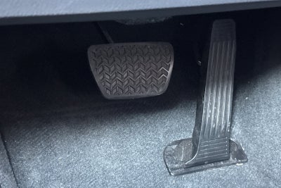 2023 Toyota Camry Hybrid SE