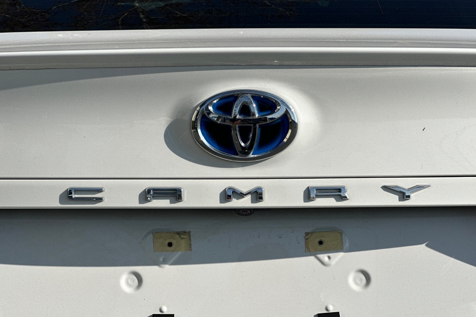 2023 Toyota Camry Hybrid SE
