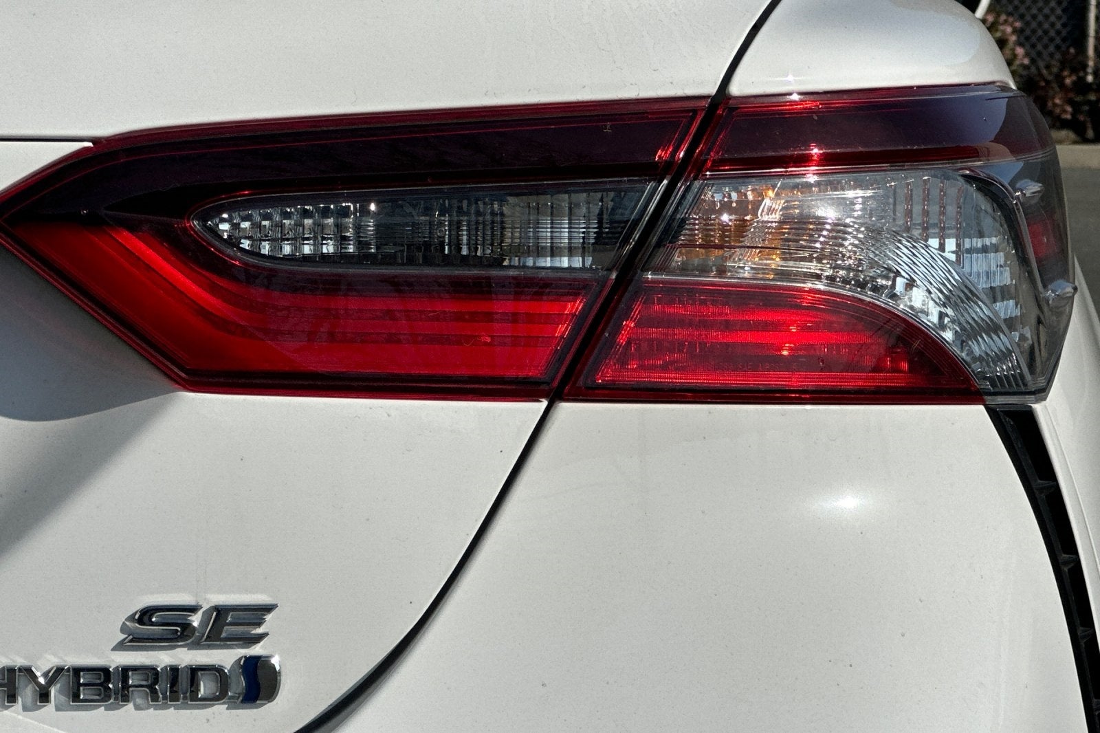 2023 Toyota Camry Hybrid SE