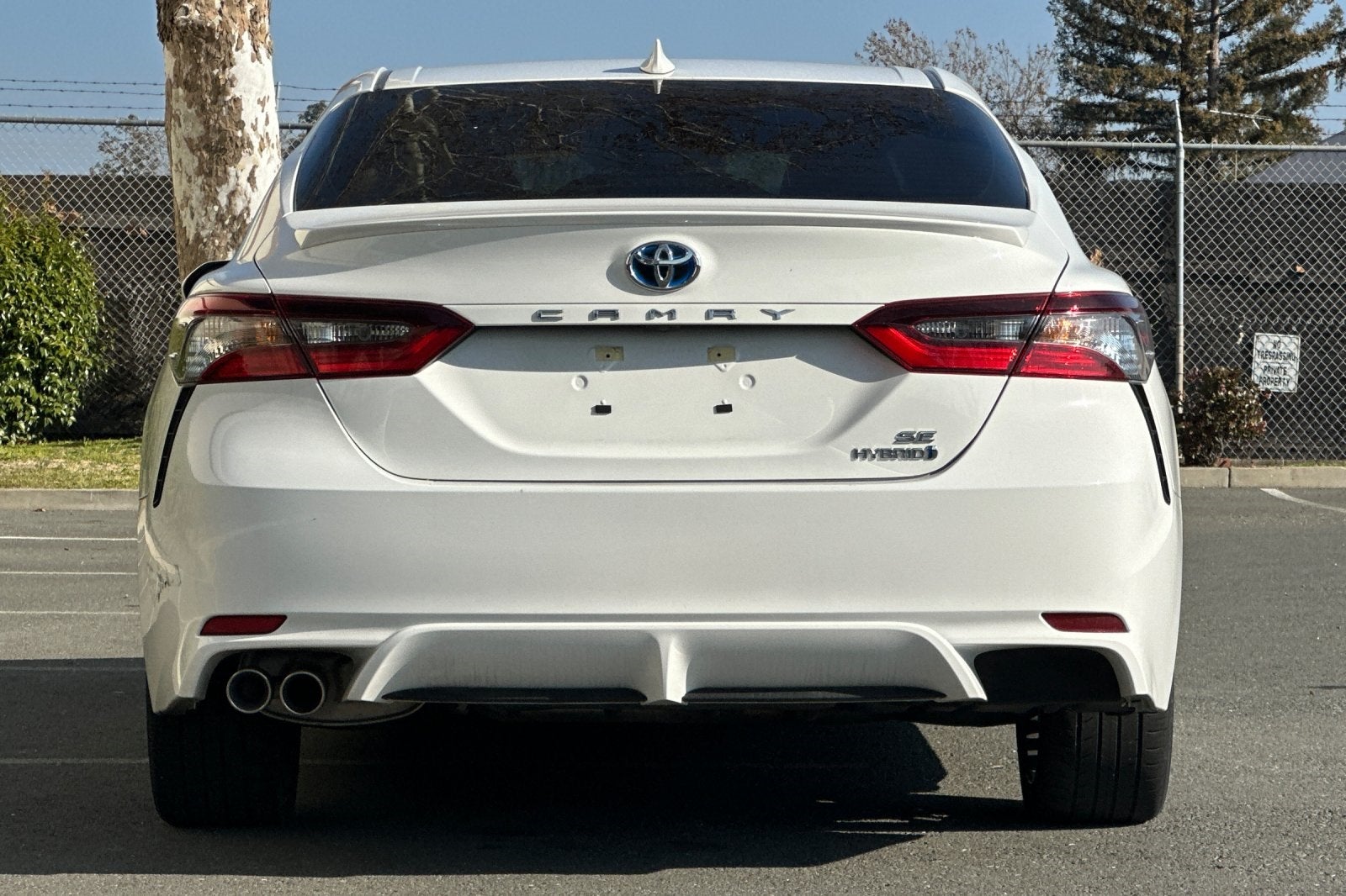 2023 Toyota Camry Hybrid SE