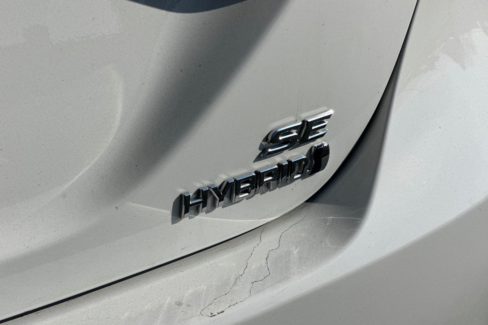 2023 Toyota Camry Hybrid SE