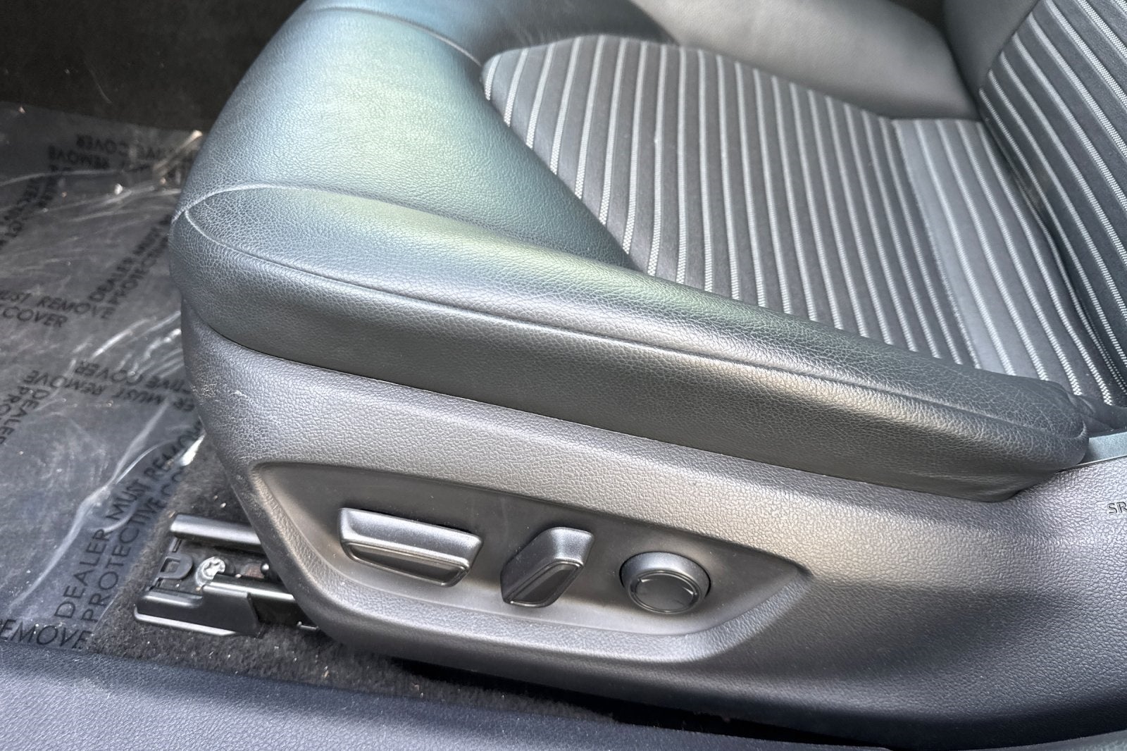 2022 Toyota Camry Hybrid Nightshade NIGHTSHADE