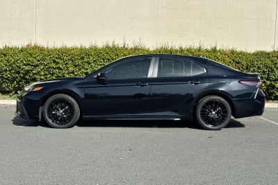2022 Toyota Camry Hybrid Nightshade NIGHTSHADE