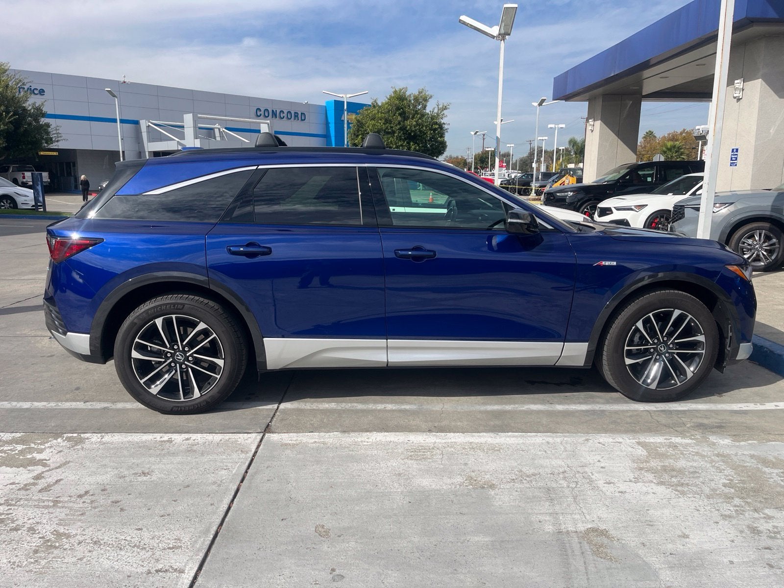 2024 Acura ZDX Base w/A-Spec Pkg