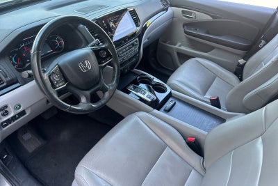 2020 Honda Pilot Touring 8 Passenger
