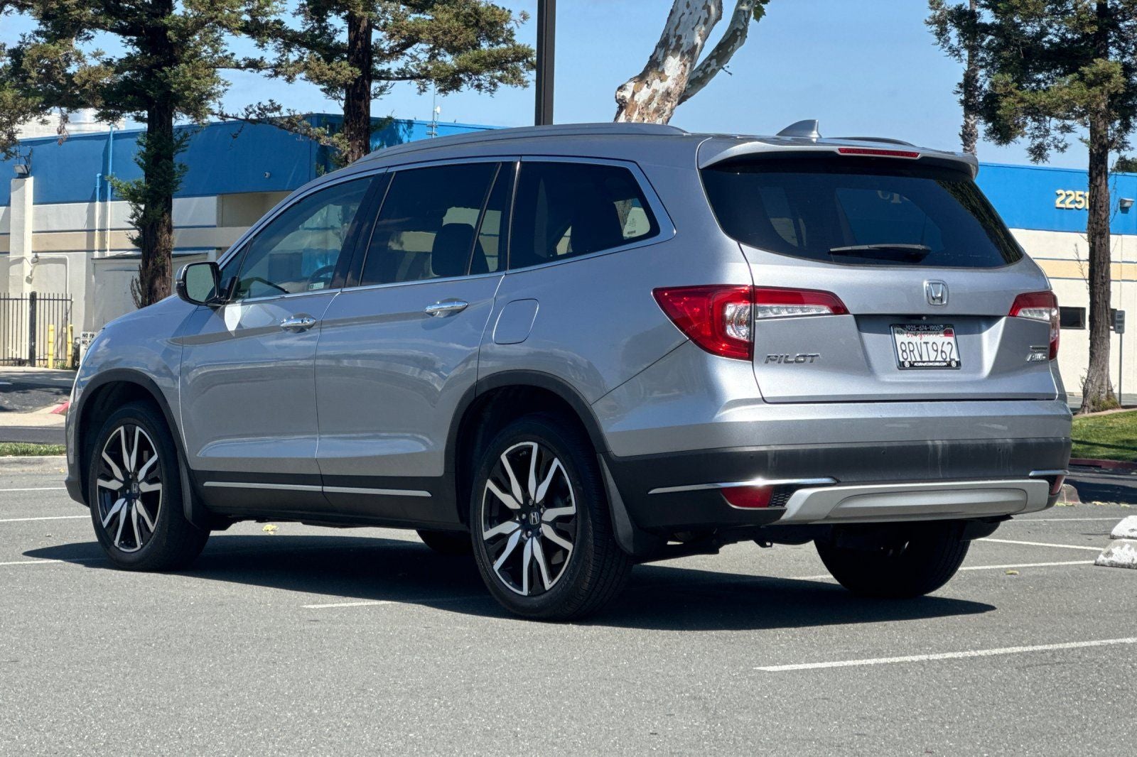 2020 Honda Pilot Touring 8 Passenger