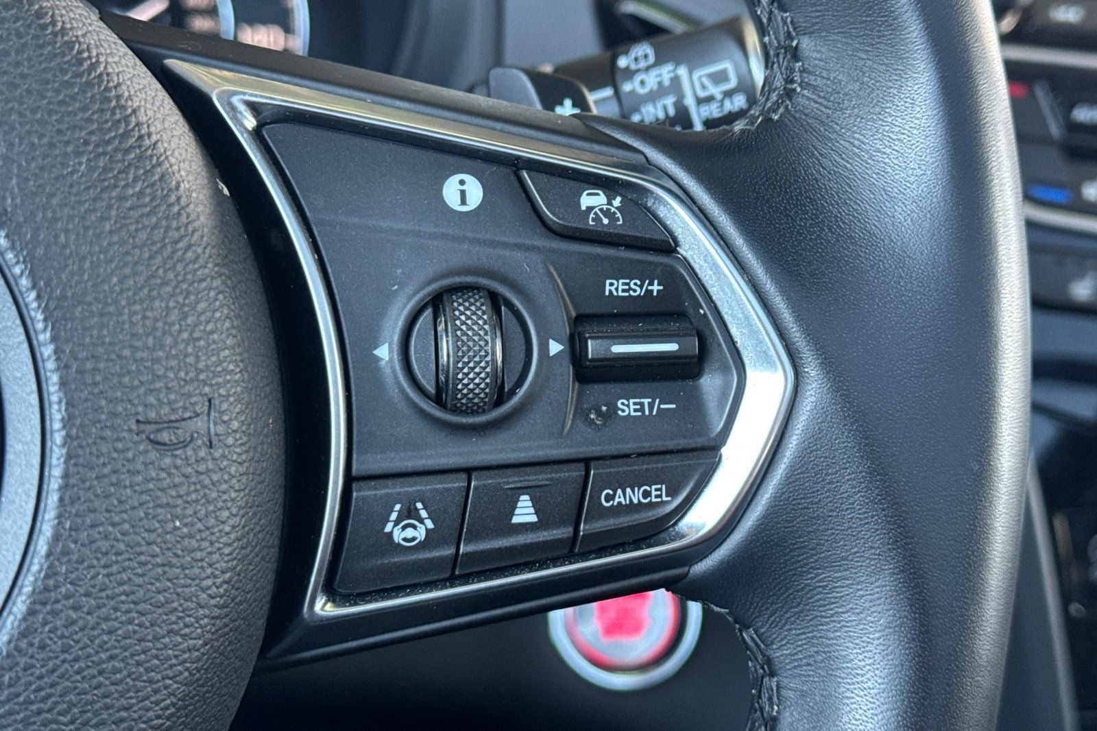 2025 Acura RDX Base SH-AWD