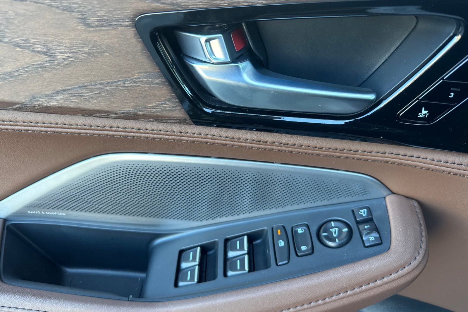 2025 Acura MDX Advance Package SH-AWD