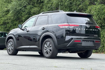 2024 Nissan Pathfinder SV SV