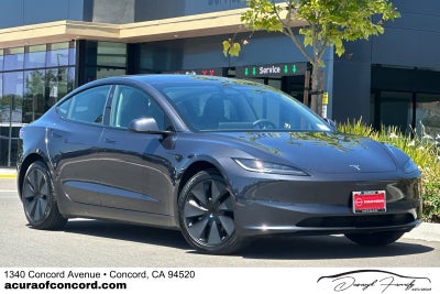 2025 Tesla Model 3 Long Range