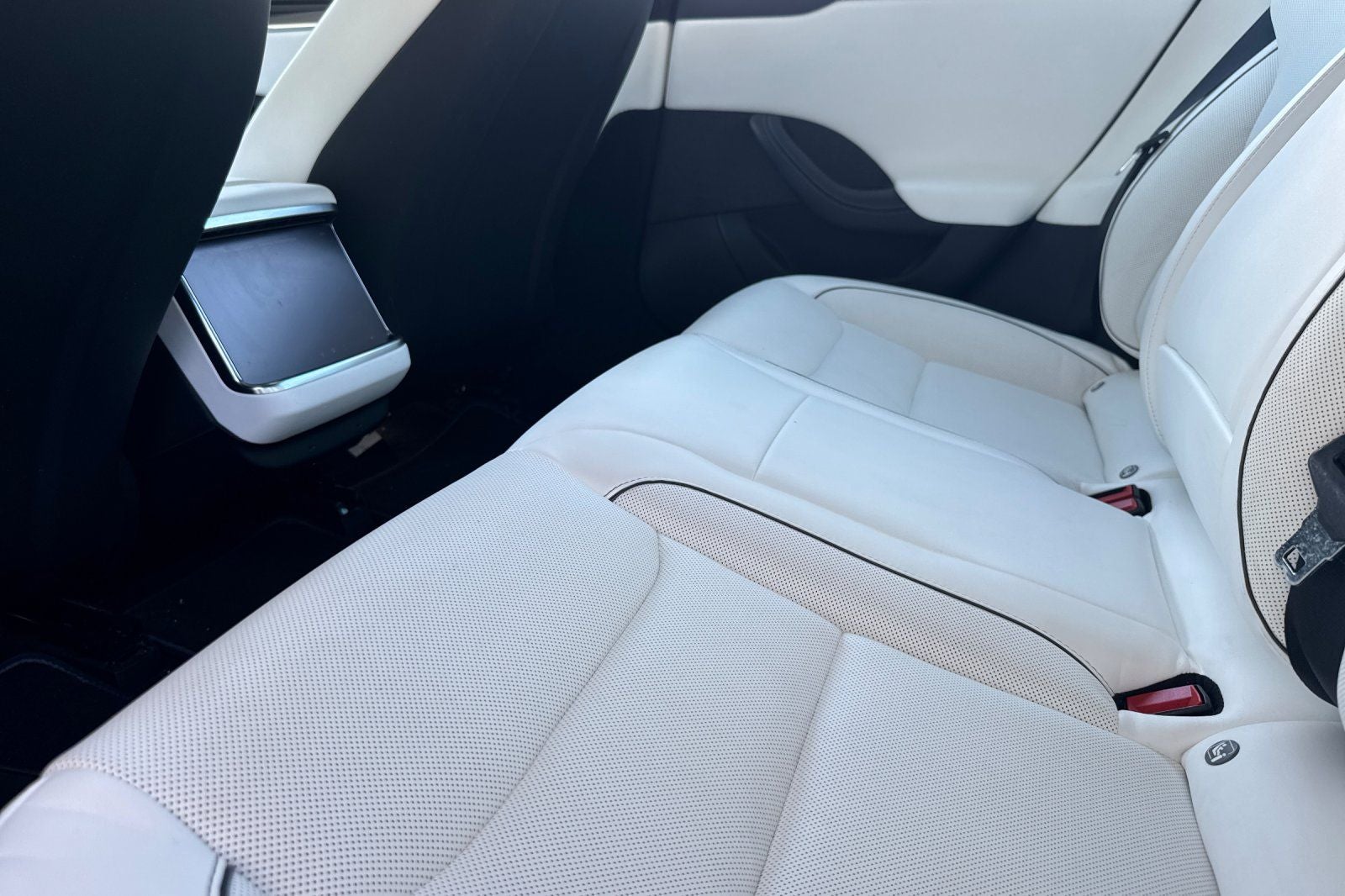 2023 Tesla Model S Plaid